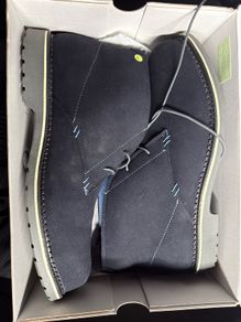 brand new uvex steel toe work boots