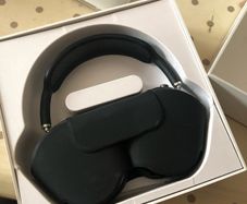 AirPods Max