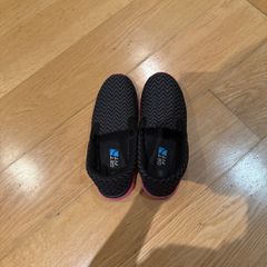 FREE Women Slip On Trainers Size 37