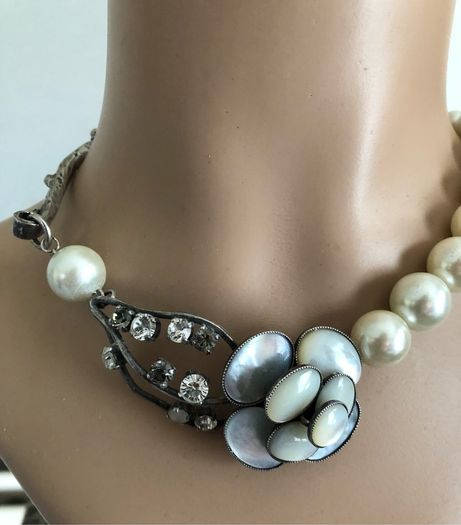 Philippe  Ferrandis pearl necklace