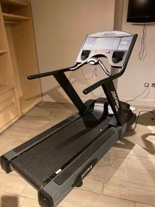 Treadmill Life Fitness