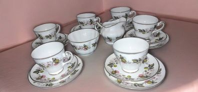 Royal Tara 20 pieces teaset