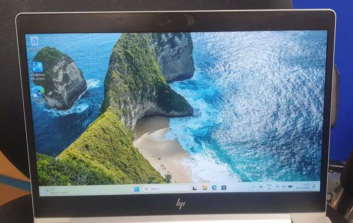 HP EliteBook 745 G5 Laptop | Ryzen 7 Pro 2700U | 16GB RAM | 256GB NVMe SSD | Windows 11 Pro