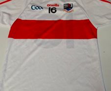 (Tight Fit) Whitehall-Colmcille GAA O'Neills Gaelic Football Jersey (Adult Large) FREE POST