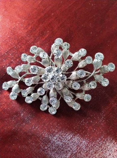 Large Diamonte Brooch