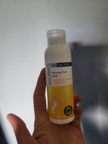AVON Foot Works Active Reviving Foot Soak - 100ml