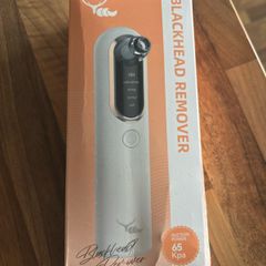 Suction Blackhead Remover device