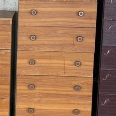 Chest of drawers