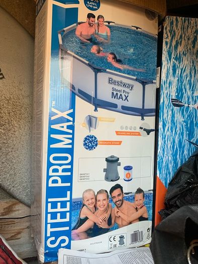 bestway swimming pool