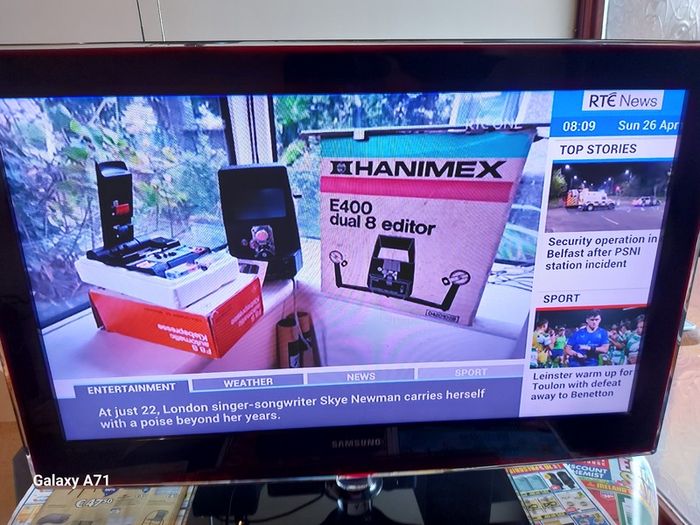 Samsung 32 inch TV, Model UE32B6000V, 4 HDMI, USB etc, Beautiful screen and picture, comes with Remote Control