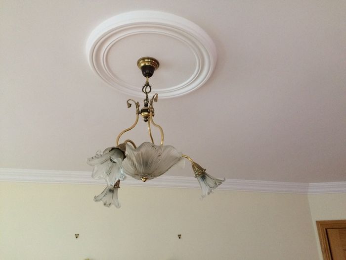 light with 3 or 5 bulbs brass and glass.