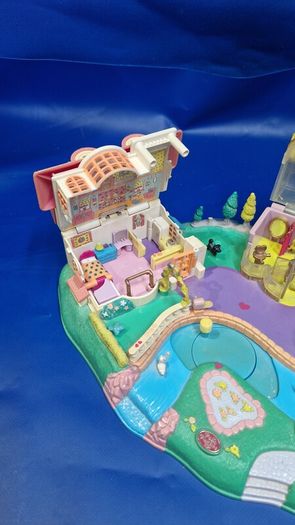 2  Vintage Polly Pocket Bundle