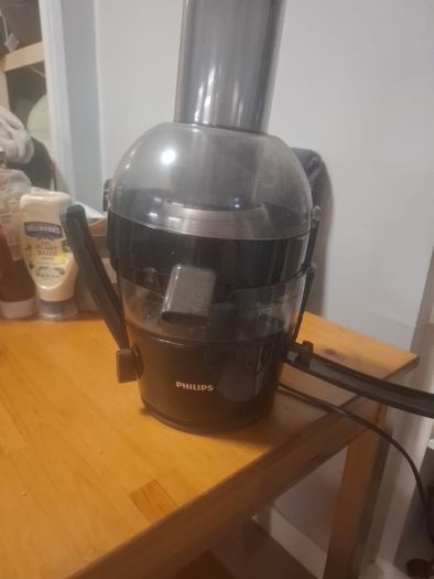 Philips juicer