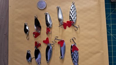 10 Fishing Spoons