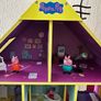 Peppa Pig wooden playhouse with accessories Image 2