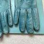 Leather ladies gloves Image 2