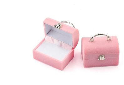 Ring box