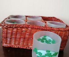 Glasses with display basket