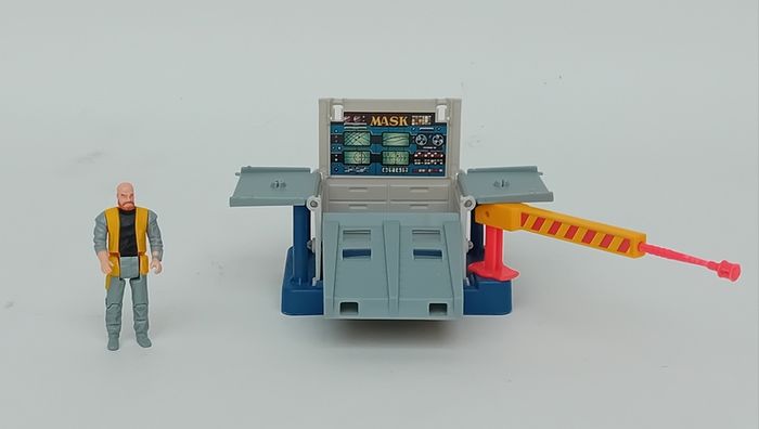 Kenner M.A.S.K. The Collector & Alex Sector