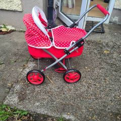 play stroller.