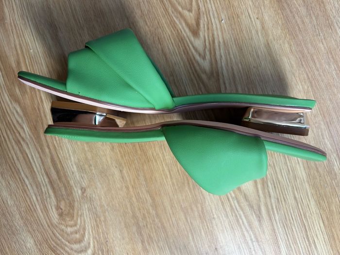 green faux leather sandal