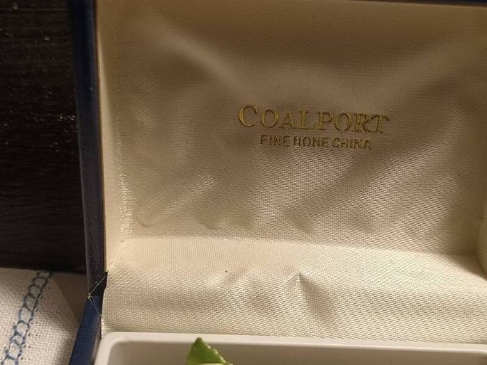 Coalport Vintage Fine Bone China Stickpin