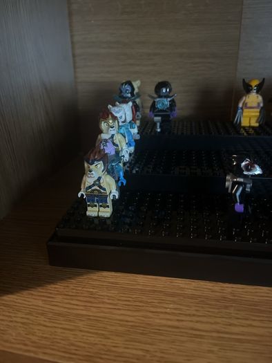 Lego Legends of Chima Minifigure Razcal