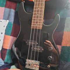 harley benton bass guitar