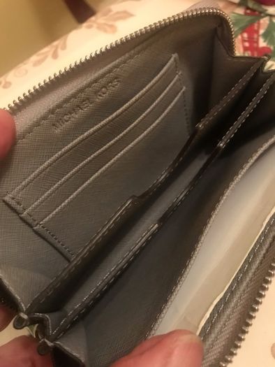 Michael Kors Wrist  Wallet