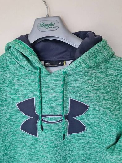 Under armour x storm hoodie Size small-medium green in like new condition