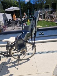 Childrens bicycle seat