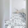 Beautiful Linoleum 2 rolls of 6M2 (12M2 total) new , under half price lino Image 5