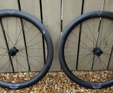 Velomann Plutonium 50 Carbon Disc Wheelset - Shimano HG - Excellent Condition