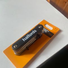Halfords 8 Function Multi-Tool