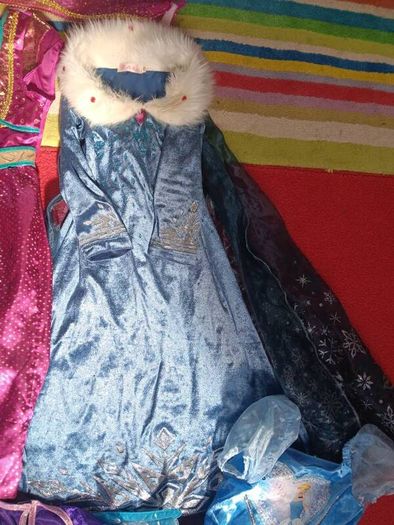 Fancy Dress costumes ages 5-6