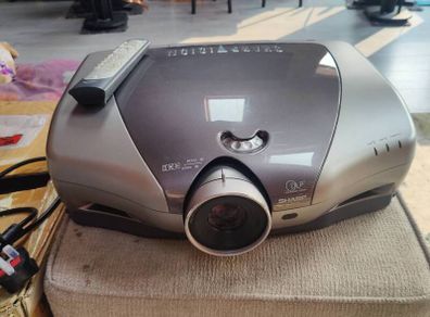 Sharp XV-Z12000 DLP 720p Projector