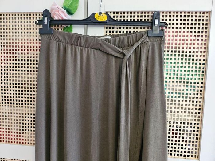 Midi Skirt Object M