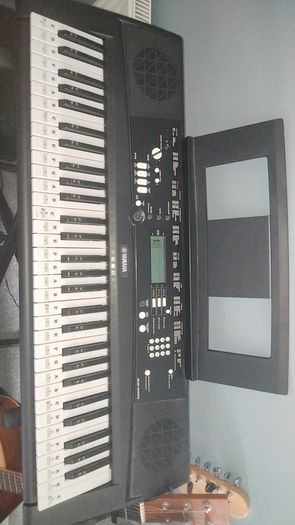 Yamaha Keyboard/Piano