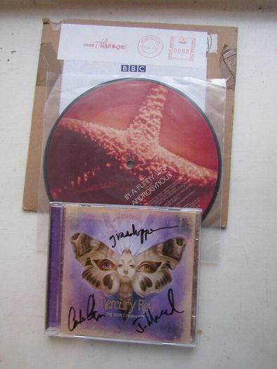 New - Mercury Rev - Signed Cd And 7in Vinyl