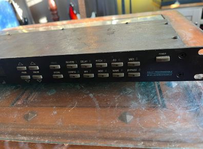 alesis quadraverb