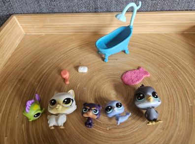 Lps dolls small bundle