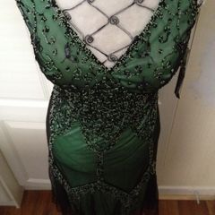 BNWT...Stunning Sage/Black Occasion Wear Dress With Stretch (labelled 8. Size 10-12)