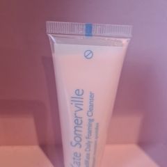Kate Somerville  EradiKate Daily Foaming Cleanser  30ML  RRP 19e Revitalise acne-prone skin