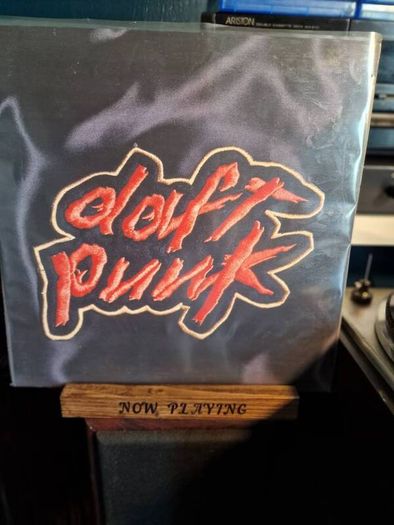vinyl record now playing display