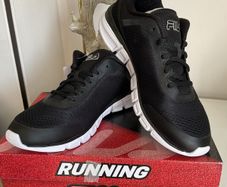 Vila trainers