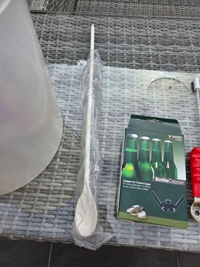 Complete Home Brewing Starter Kit + Bottles (Glass & Plastic)