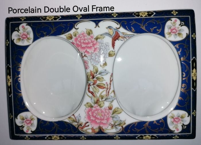 Vintage Porcelain Double Oval Frame