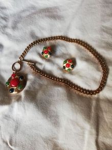 vintage earings and matching neck piece