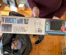 Mountable TV Backet