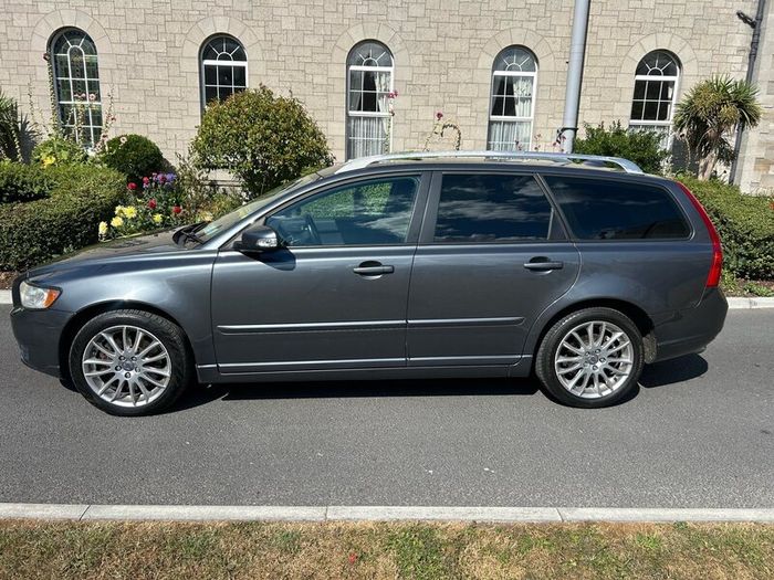 Volvo V50 T5 2.5T Petrol 5-Cylinder